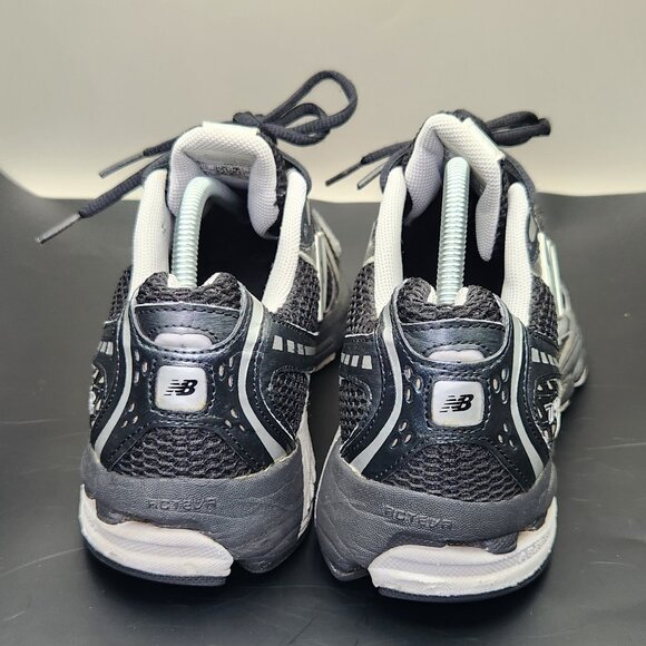 New Balance 749 (2009) - Picture 4 of 5